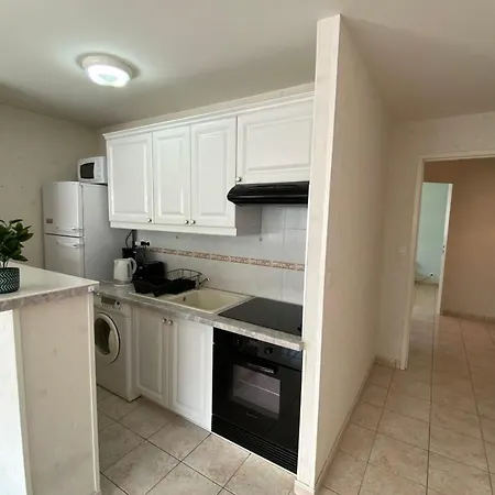 Bright 56m Near Pornichet's Hypercentre Apartment Pornichet